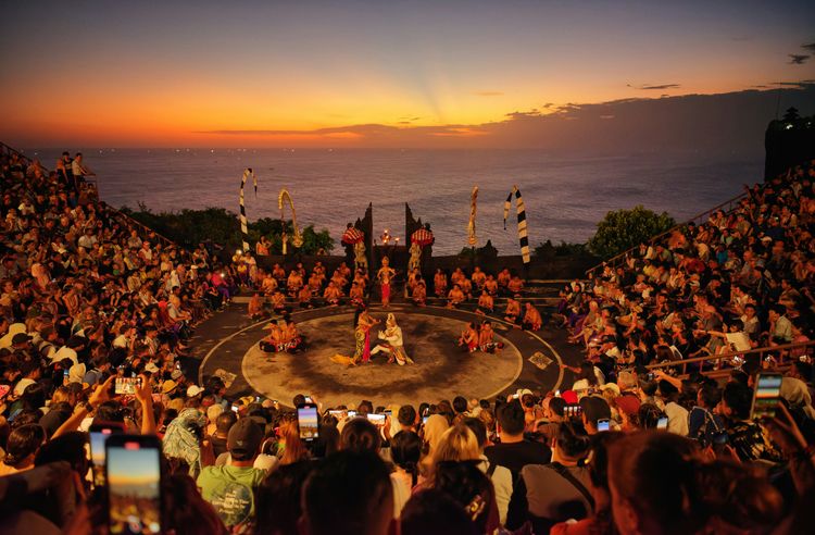 medium_Kecak Dance_Takashi Miyazaki_Unsplash.jpg