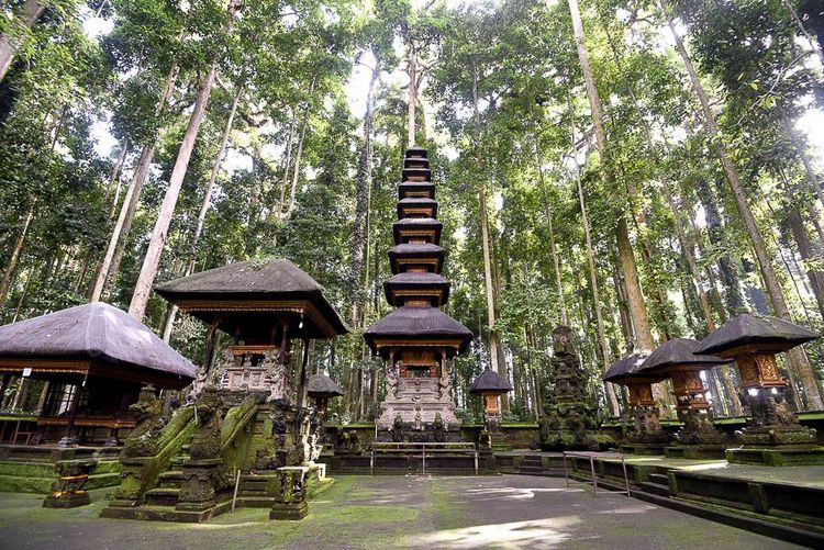 medium_Pura Bukit Sari.jpg